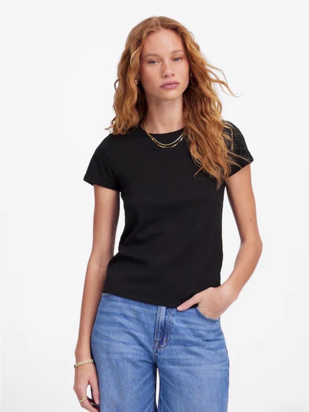 Madewell Black Essential Slim Tee in Lightweight Cotton • size medium • NU848
